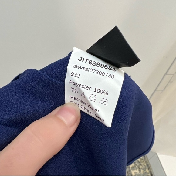 Shein Navy Scalloped Neck Button Tank - Picture 2 of 7